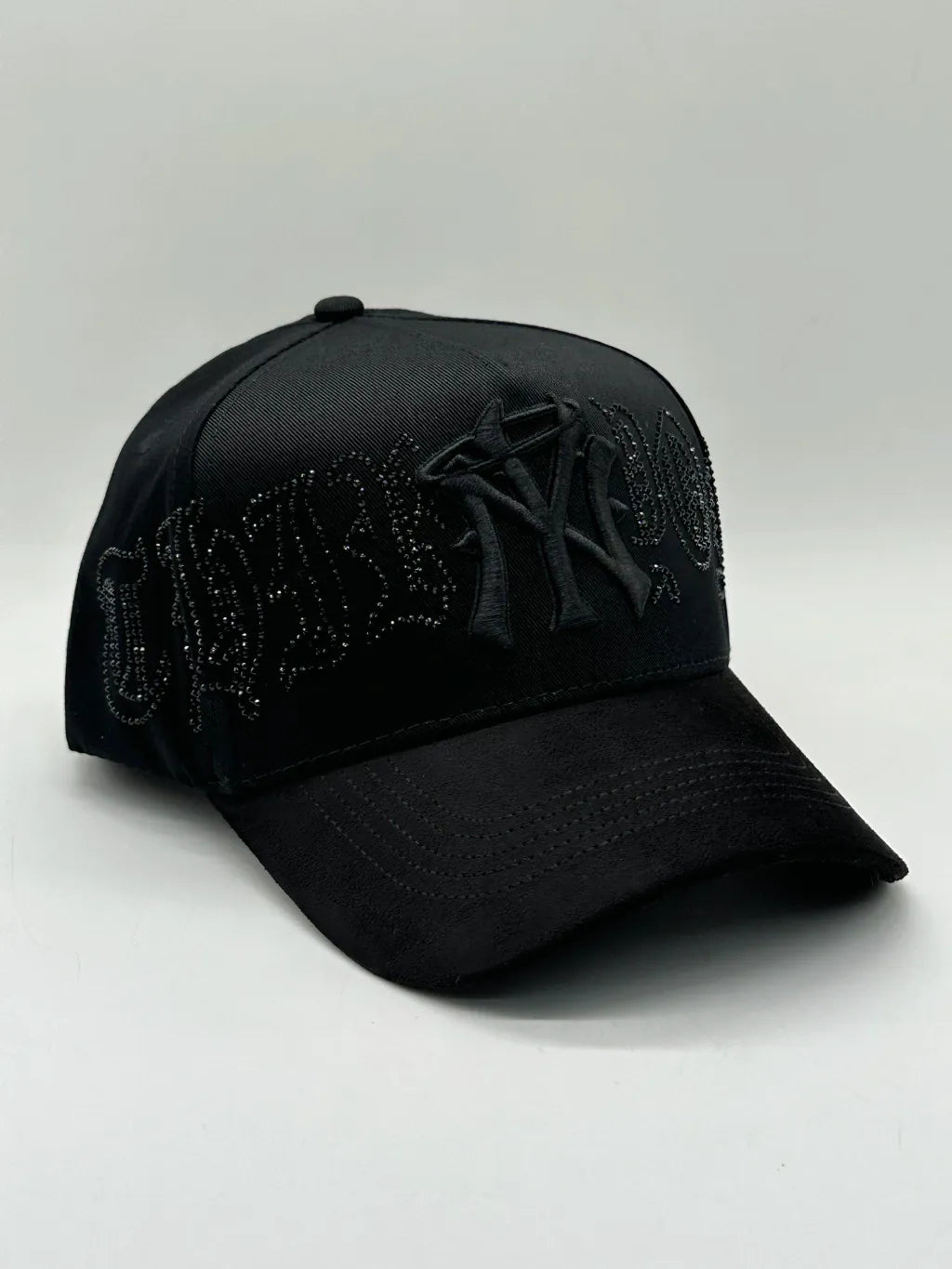 31 HATS // NEW YORK CRYSTAL NEGRA