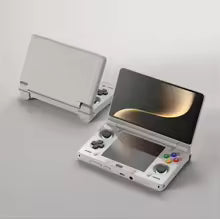 Dispositivo portátil Android AYN Thor con doble pantalla